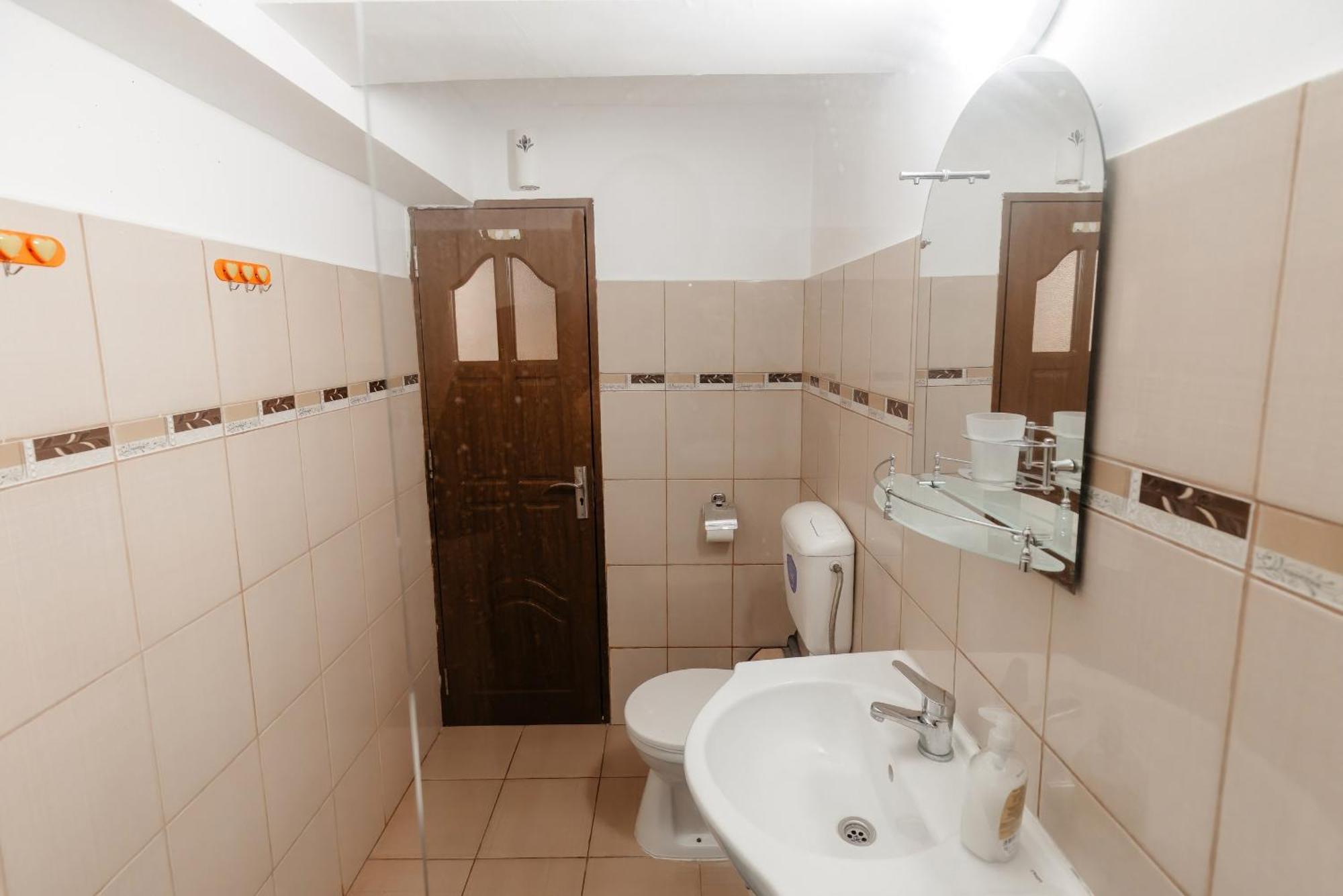 Luxury Radox Apartment Buzau City Center Luaran gambar